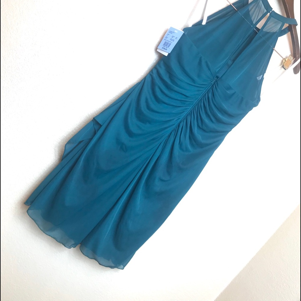 🛍 David Bridal  Sleeveless Chiffon Dress - Picture 2 of 7